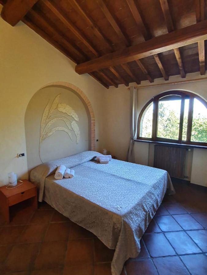 Agriturismo Fattoria Lischeto Volterra Exteriör bild