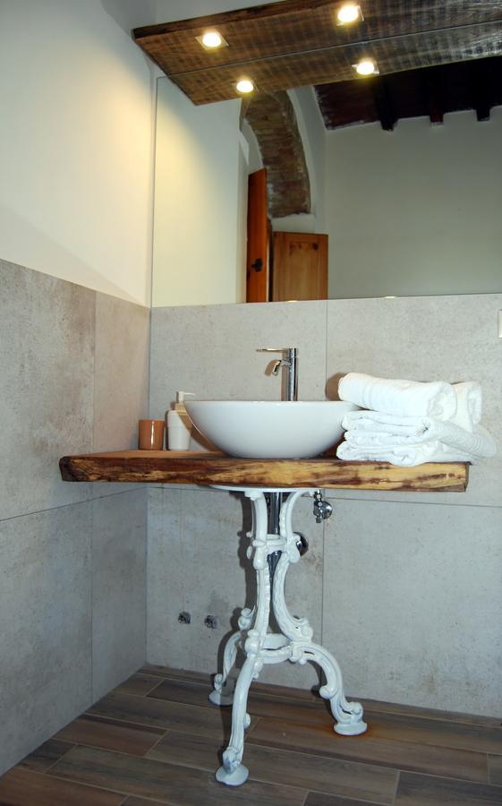 Agriturismo Fattoria Lischeto Volterra Exteriör bild